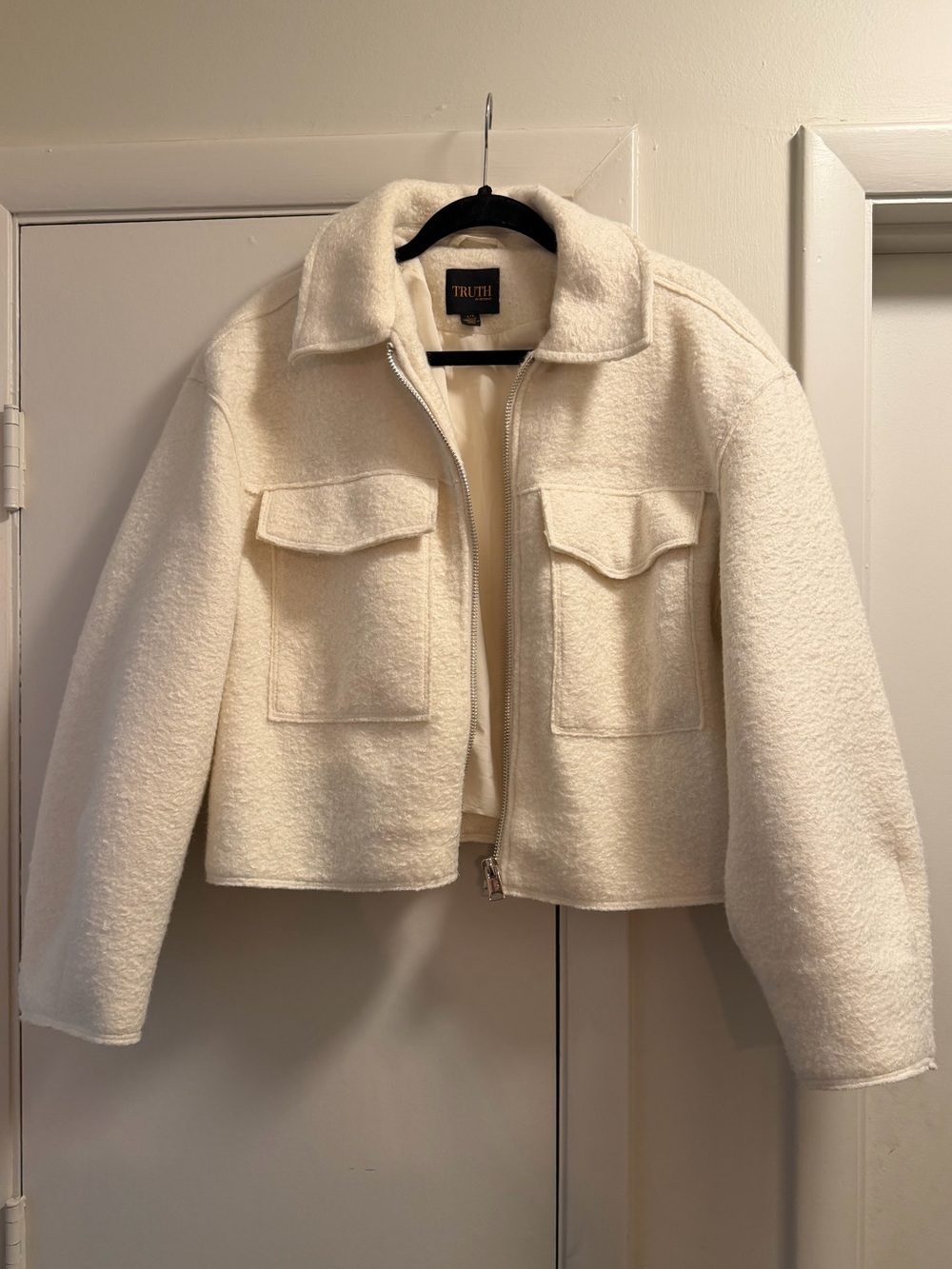 TRUTH Ivory Textured Boucle Zip-Front Jacket